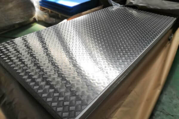 4x8 foot checket aluminum sheet