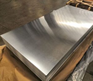 kepingan aluminium nipis