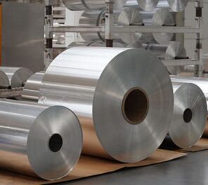 Aluminum foil jumbo roll