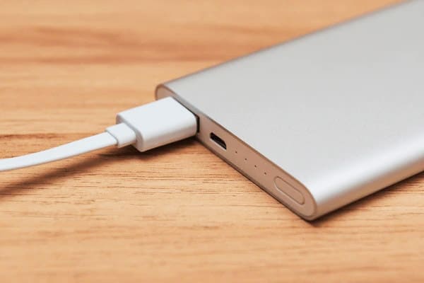 Power Banks and Portable Energy Storage