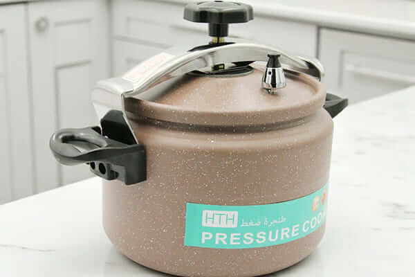Pressure Cookers By Coated Aluminum Discs Pressure Cookers By Coated Aluminum Discs