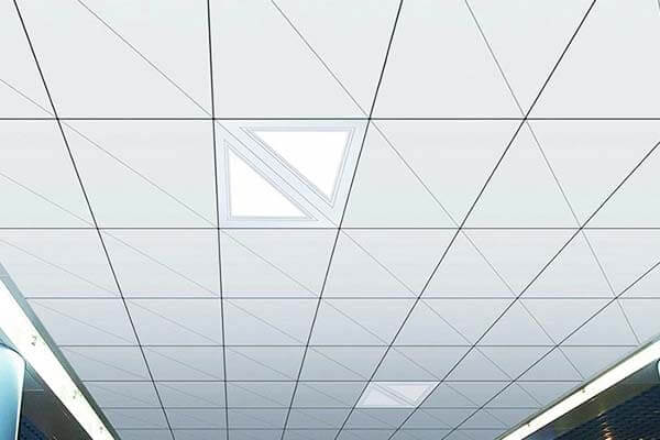 천장 사용 PE 코팅 알루미늄 코일 Ceiling Used PE Coated Aluminum Coil